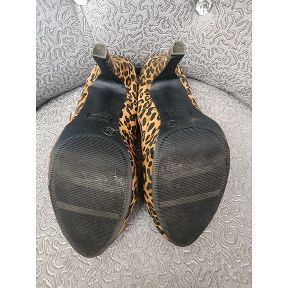 Massimo Mary Jane Strap Heels, Size 8.5 - Picture 6 of 7